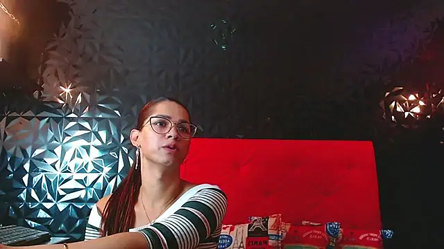 Snapshot of PINK__LOLA1 chatting on February 17, 11:42 pm PINK LOLA1 online show from February 17, 11:42 pm