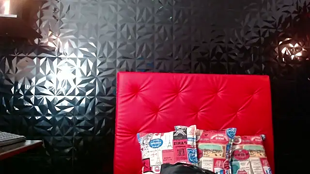 Snapshot of PINK__LOLA1 chatting on February 24, 11:52 pm PINK LOLA1 online show from February 24, 11:52 pm