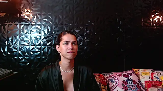 PINK  LOLA1 online show from October 15, 12:32 am