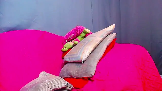 Snapshot of KataleyaCollins chatting on March 21, 9:12 pm KataleyaCollins online show from March 21, 9:12 pm