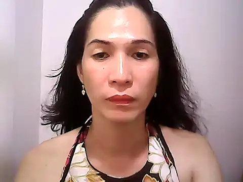 Snapshot of BigDickTrans chatting on February 10, 1:44 pm BigDickTrans online show from February 10, 1:44 pm