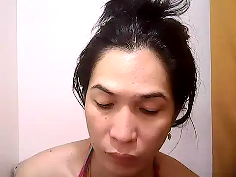 Snapshot of BigDickTrans chatting on March 3, 7:39 am BigDickTrans online show from March 3, 7:39 am