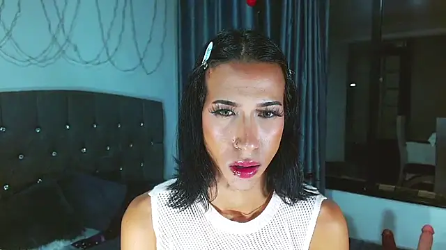 Snapshot of Kenisha_Sweet chatting on March 9, 12:00 am Kenisha Sweet online show from March 9, 12:00 am