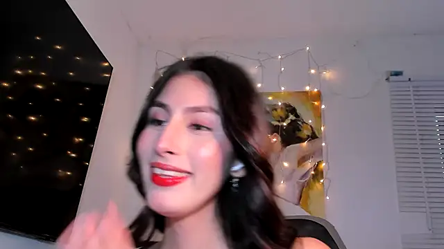 Snapshot of valeria_gonzales_ chatting on January 3, 9:26 pm valeria gonzales online show from January 3, 9:26 pm