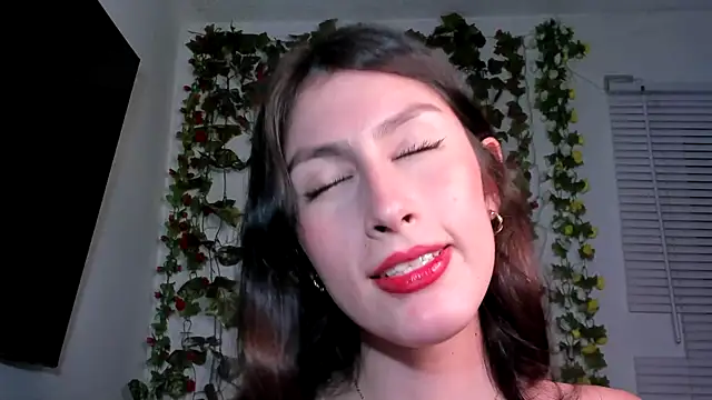 Snapshot of valeria_gonzales_ chatting on February 27, 10:31 pm valeria gonzales online show from February 27, 10:31 pm