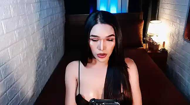 Snapshot of Sexy_Adrestia chatting on March 2, 5:44 am Sexy Adrestia online show from March 2, 5:44 am
