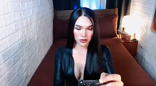 Snapshot of Sexy_Adrestia chatting on March 20, 6:08 am Sexy Adrestia online show from March 20, 6:08 am