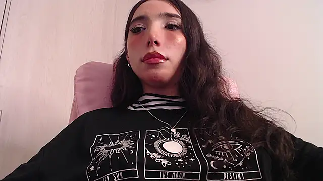Snapshot of darkcandy666 chatting on March 5, 10:26 pm darkcandy666 online show from March 5, 10:26 pm
