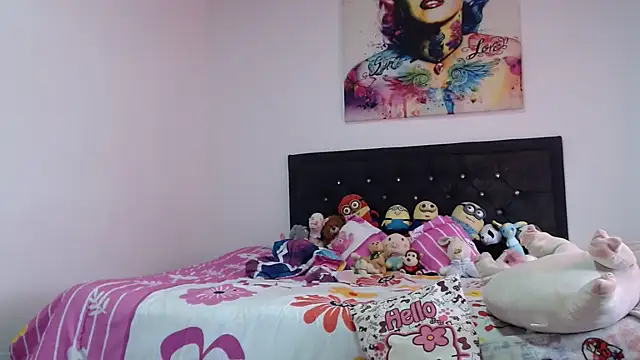 Snapshot of aleera_starxx982 chatting on March 5, 9:53 pm aleera starxx982 online show from March 5, 9:53 pm