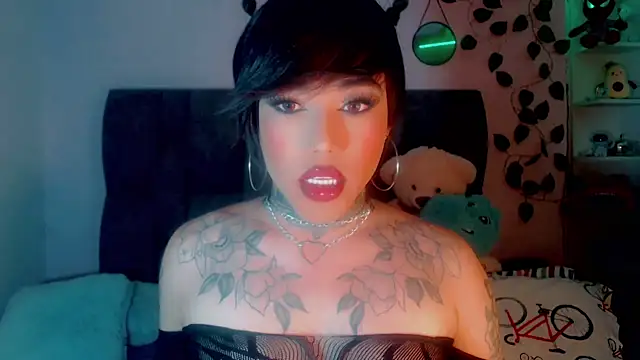 Snapshot of little_star_porn chatting on January 10, 5:47 am little star porn online show from January 10, 5:47 am
