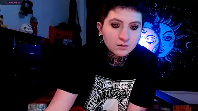 Marieblueeyes online show from March 22, 4:03 am