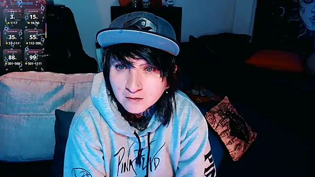 Marieblueeyes online show from September 16, 5:45 am