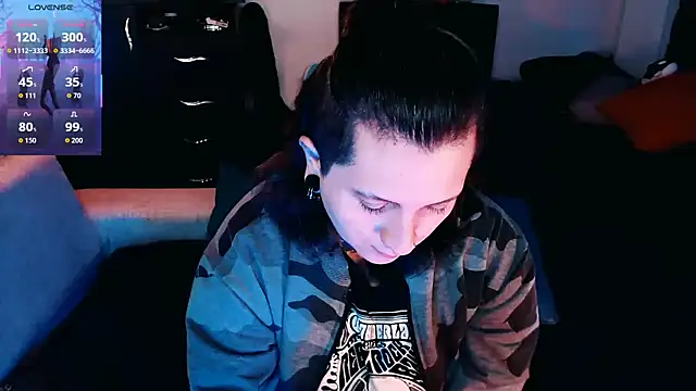 Marieblueeyes online show from October 6, 12:16 pm