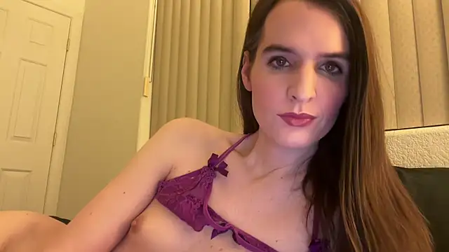 Snapshot of juliettebarbie chatting on February 9, 2:49 am juliettebarbie online show from February 9, 2:49 am
