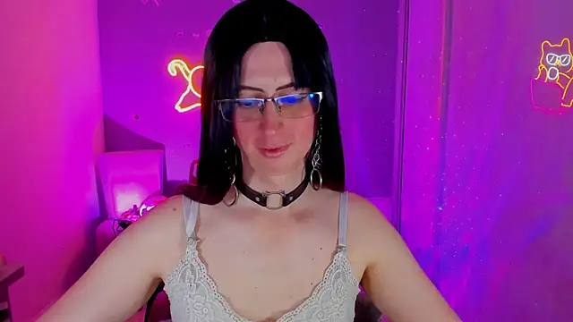 Snapshot of KimberlyJohnsoon chatting on January 7, 3:05 am KimberlyJohnsoon online show from January 7, 3:05 am