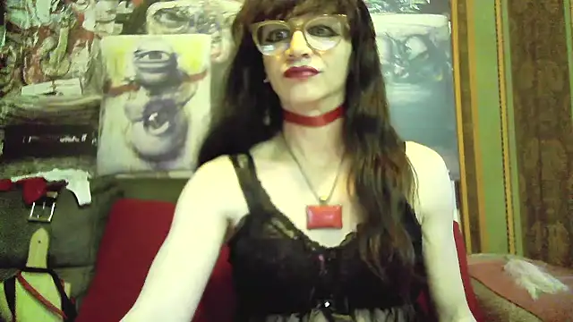 Snapshot of TheBlackWtch chatting on February 8, 6:22 pm TheBlackWtch online show from February 8, 6:22 pm