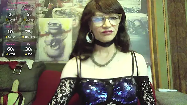 Snapshot of TheBlackWtch chatting on October 7, 3:57 pm TheBlackWtch online show from October 7, 3:57 pm