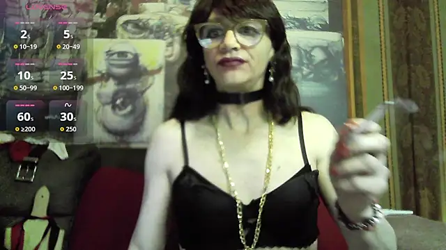 TheBlackWtch online show from October 18, 9:40 pm