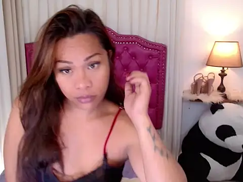 DreamLADYBOY online show from October 20, 11:52 pm