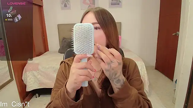 Snapshot of Miley_Baker chatting on January 18, 1:09 pm Miley Baker online show from January 18, 1:09 pm