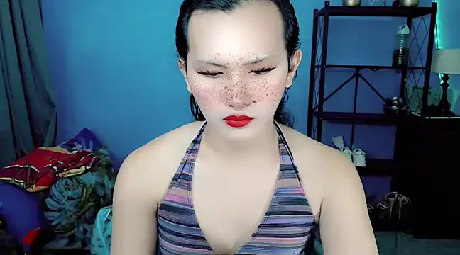 Snapshot of beatrice_21 chatting on January 28, 1:49 pm beatrice 21 online show from January 28, 1:49 pm