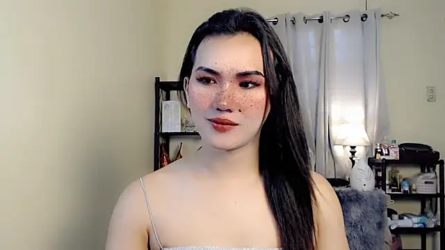 Snapshot of beatrice_21 chatting on October 2, 1:06 am beatrice 21 online show from October 2, 1:06 am