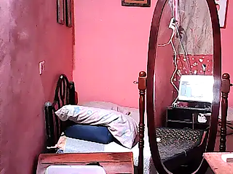 Snapshot of yummy_21xxx chatting on February 8, 2:26 am yummy 21xxx online show from February 8, 2:26 am