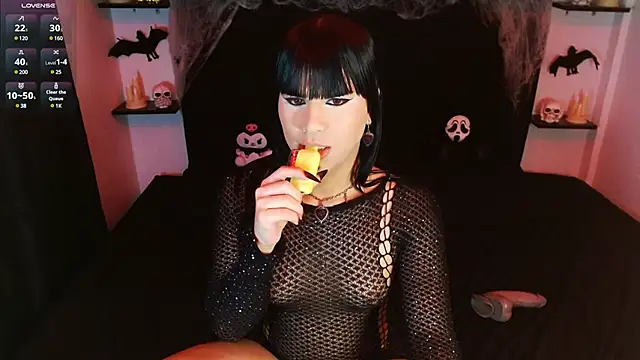 Snapshot of My_vampire_Mia chatting on January 26, 7:52 pm My vampire Mia online show from January 26, 7:52 pm