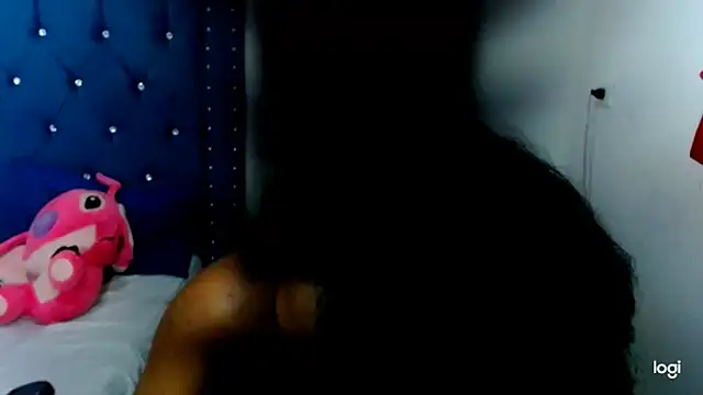 valeriaxxx11 online show from February 21, 9:29 pm