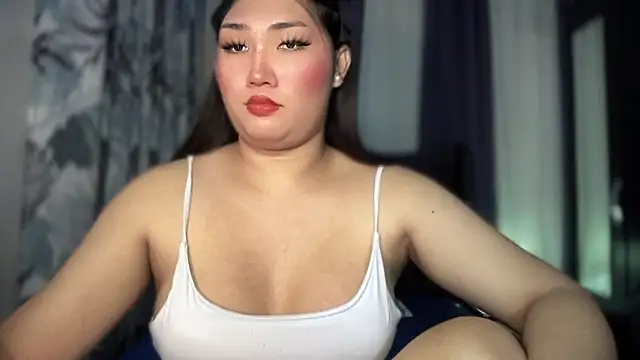 Snapshot of Miss_Deliciousness chatting on October 7, 3:46 pm Miss Deliciousness online show from October 7, 3:46 pm