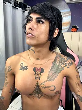 Snapshot of Nella_Dolls chatting on September 29, 9:47 pm Nella Dolls online show from September 29, 9:47 pm
