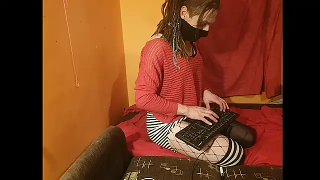 Lillisissi online show from March 5, 1:28 am