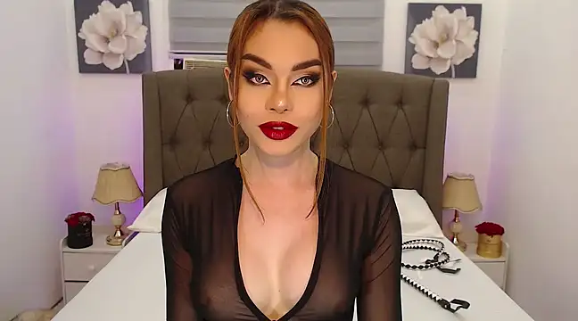 Snapshot of SexFucktoryLily chatting on March 6, 3:31 pm SexFucktoryLily online show from March 6, 3:31 pm
