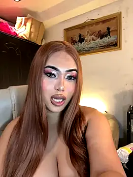 Snapshot of BigDominaMia chatting on September 27, 12:03 pm BigDominaMia online show from September 27, 12:03 pm