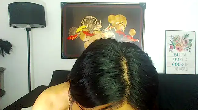 Snapshot of ELLIZABETHFORCUMXX chatting on March 13, 11:01 pm ELLIZABETHFORCUMXX online show from March 13, 11:01 pm