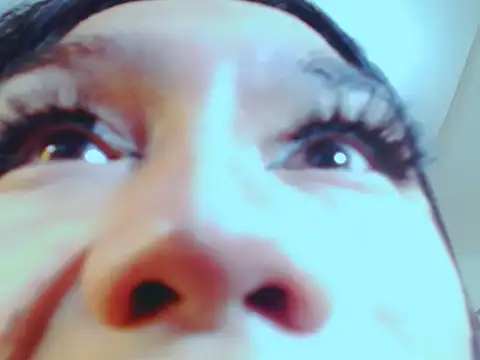 ELLIZABETHFORCUMXX online show from October 12, 12:35 am