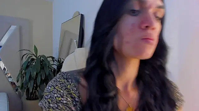 Snapshot of malejabenzz chatting on February 22, 7:47 pm malejabenzz online show from February 22, 7:47 pm