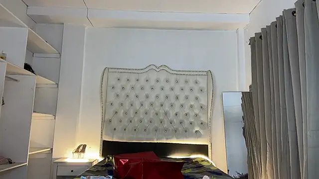 Maria wilton online show from March 1, 1:11 am