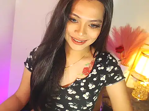 MajesticKitana online show from October 18, 6:50 am