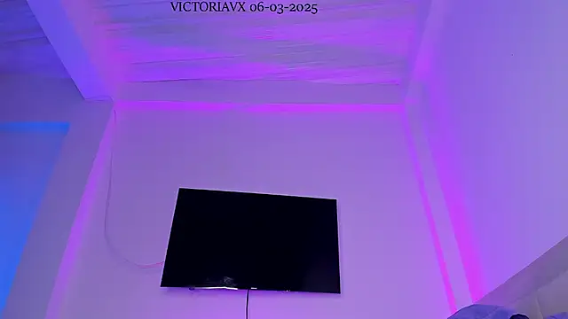 Snapshot of VictoriaVX chatting on March 6, 12:59 pm VictoriaVX online show from March 6, 12:59 pm