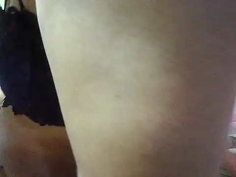 Snapshot of Alora-shine chatting on February 23, 4:39 am Alora-shine online show from February 23, 4:39 am