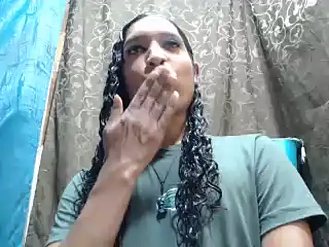 Snapshot of shairaStarr chatting on September 10, 6:51 pm shairaStarr online show from September 10, 6:51 pm