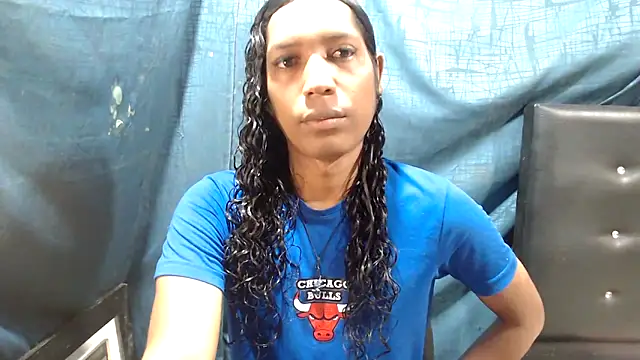 Snapshot of shairaStarr chatting on October 9, 1:56 pm shairaStarr online show from October 9, 1:56 pm