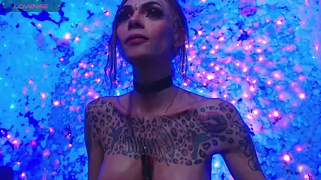 dannabigdirty1 online show from December 16, 5:49 am