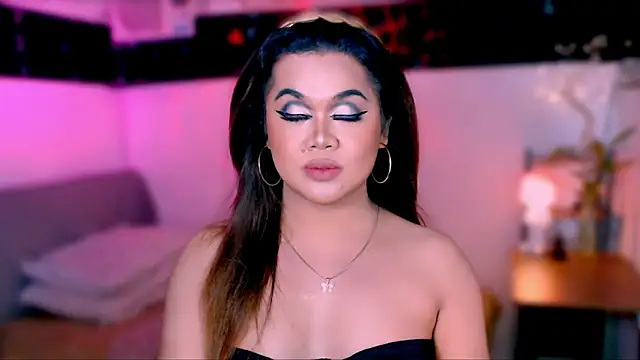 asiankatyhuge online show from October 4, 4:24 am
