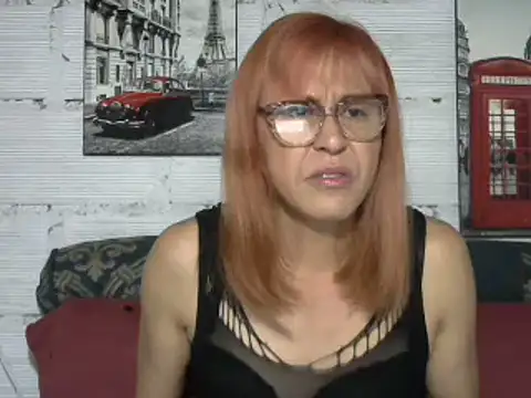 Snapshot of divahot08 chatting on February 20, 4:57 pm divahot08 online show from February 20, 4:57 pm