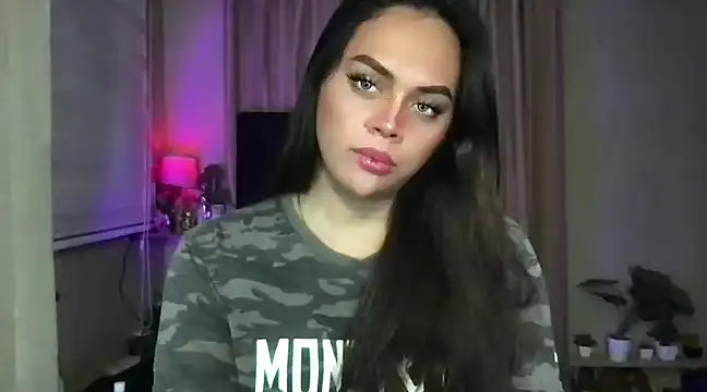 Snapshot of _MissKhimberlyXxx_ chatting on January 24, 5:11 pm MissKhimberlyXxx online show from January 24, 5:11 pm
