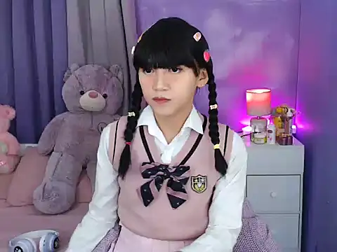 urlovelyfreya online show from October 10, 5:36 pm