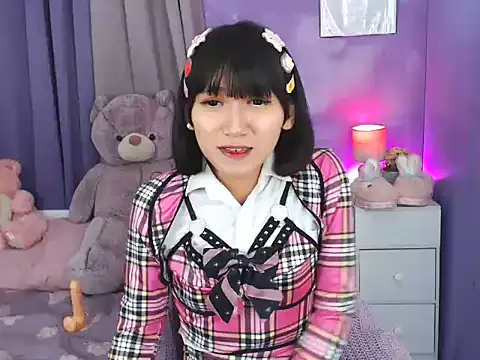 urlovelyfreya online show from November 15, 7:01 pm