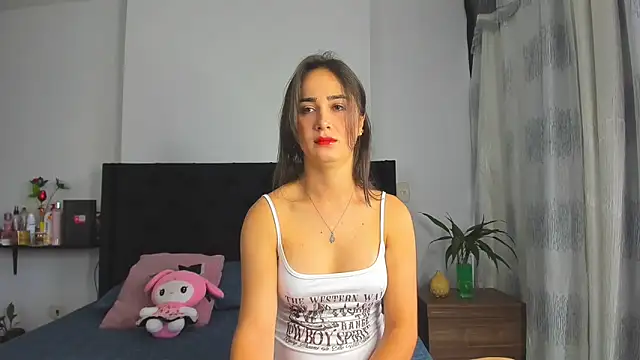 Snapshot of AndreaStivens chatting on September 23, 11:37 am AndreaStivens online show from September 23, 11:37 am